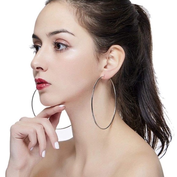 New! Silver Hoop Earrings - Picture 3 of 8